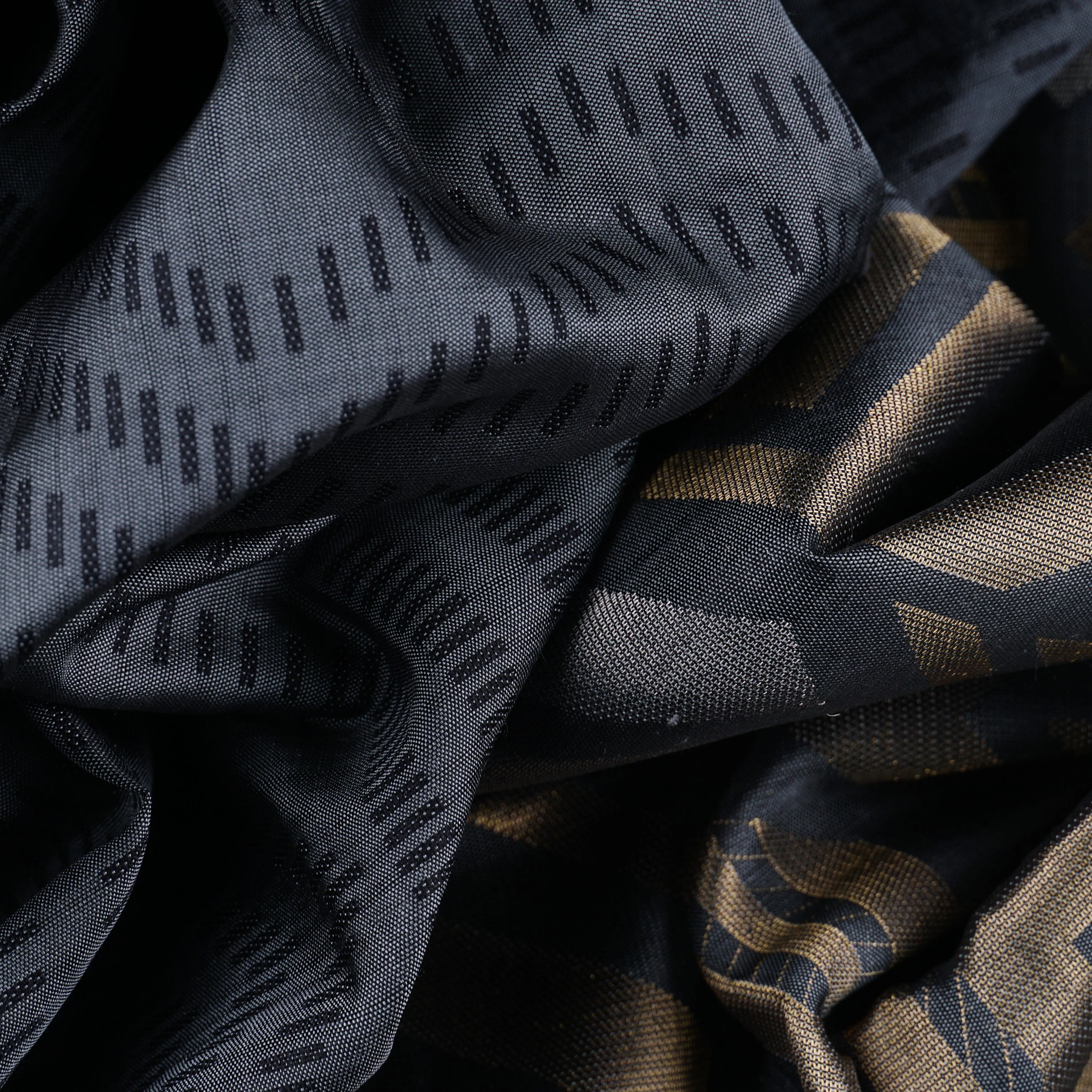 Handwoven Grey with Black Soft Silk Saree - 1886T008120DSC