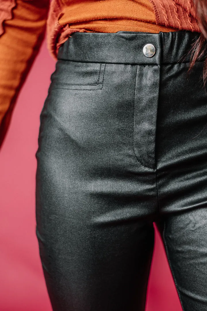 Millennium Pleather Skinny Pants | {Black}