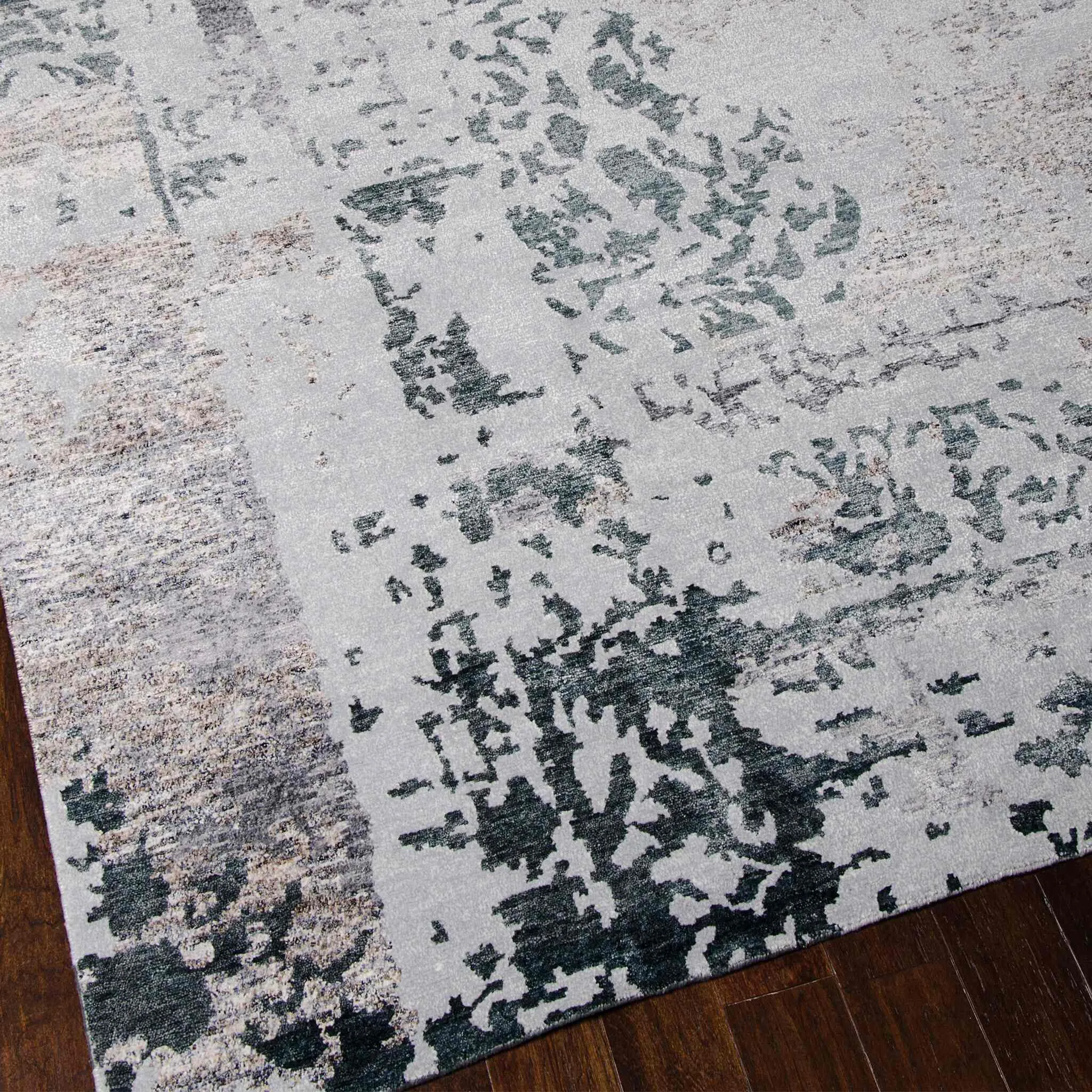 Silk Shadows SHA16 Transitional Rug