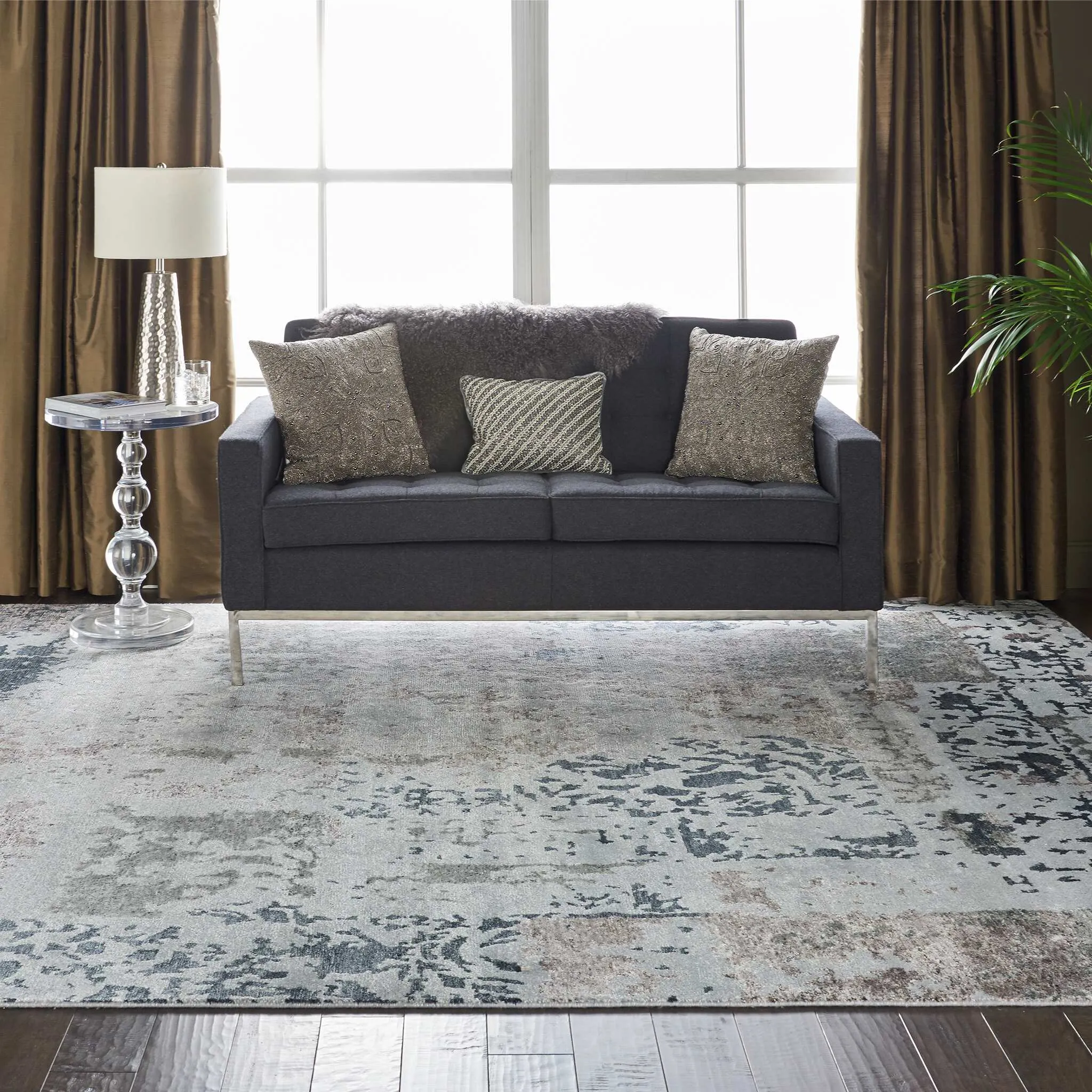 Silk Shadows SHA16 Transitional Rug