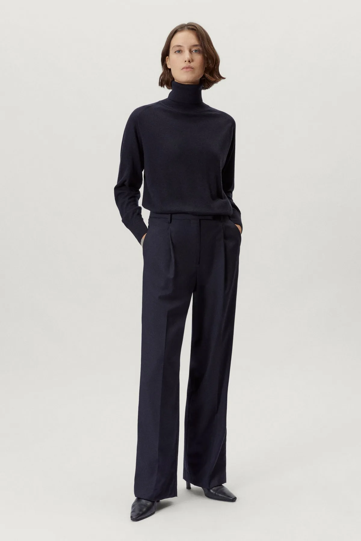 The Wool Tailored Pants with Pinces